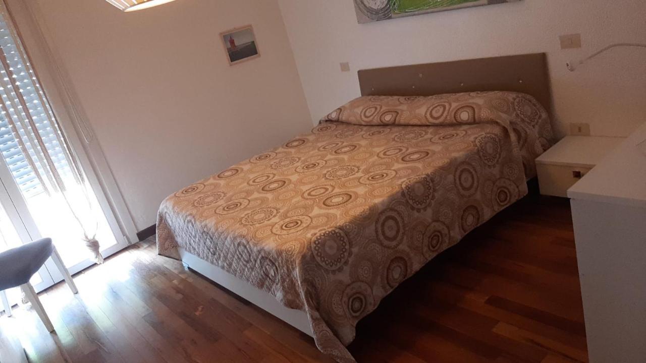 Appartamento Elegance Lignano Sabbiadoro Exterior photo